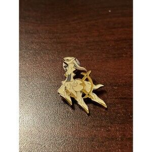 2016 Official Pokemon Arceus Trading Lapel‎ Hat Pin